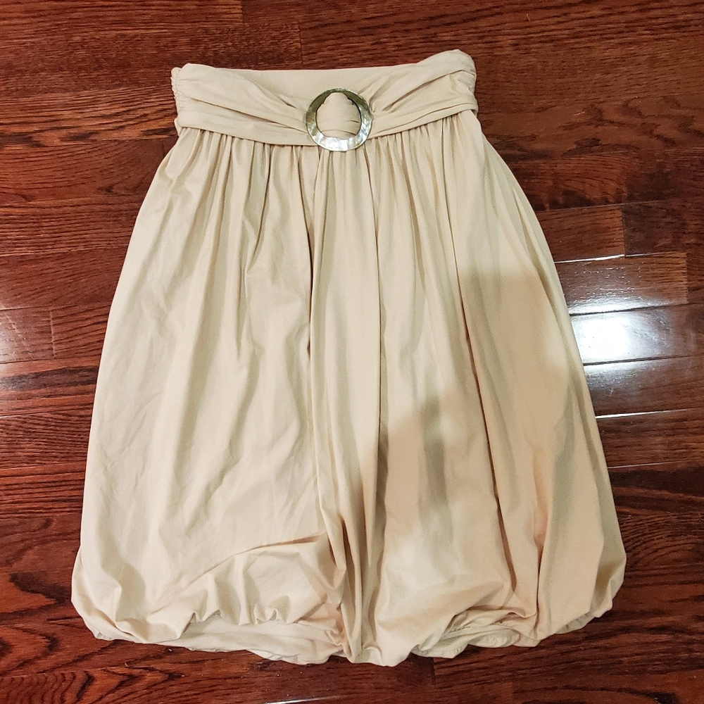 Elif for Jordan Taylor cream skirt, size medium.